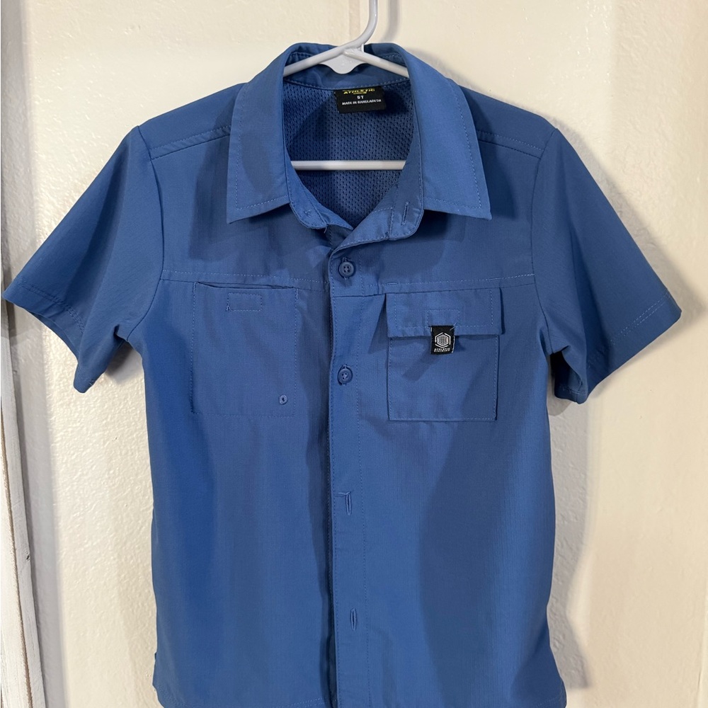Athletic Works Boys DriWorks Casual Blue Button Down Shirt